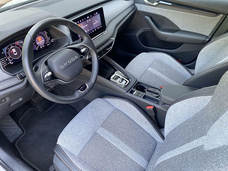 Škoda Octavia (2025) 2.0 TDI DSG Top Selection - fotka 8 z 37