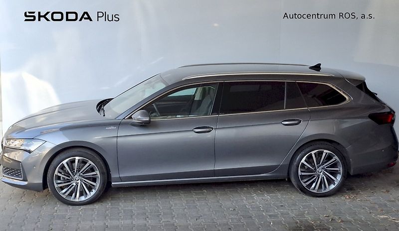 Škoda Superb (2025) COMBI L K TD 142/2.0 A7A - fotka 3 z 31