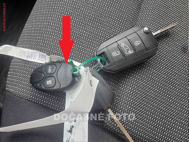 Peugeot Partner (2021) 1.5HDi, Webasto, navi - fotka 8 z 8