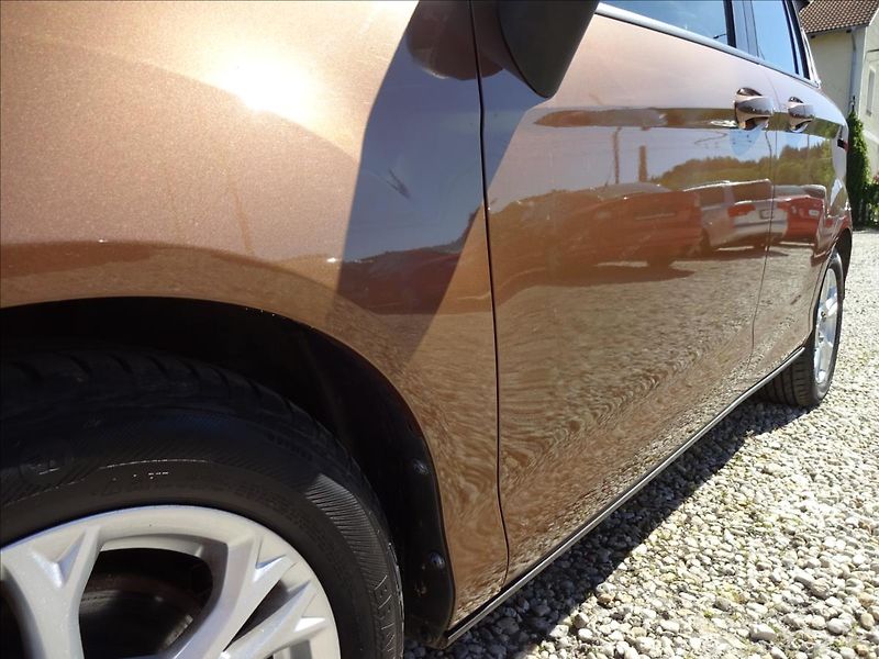 Ford B-MAX 1,0 i 74kW - fotka 13 z 47