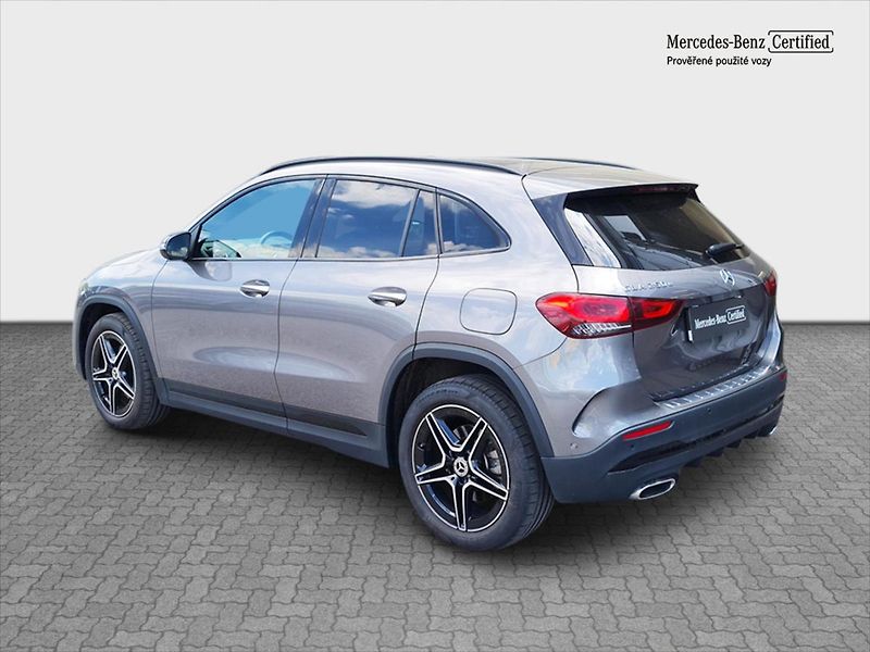 Mercedes-Benz GLA 250e AMG Line Night - fotka 3 z 21