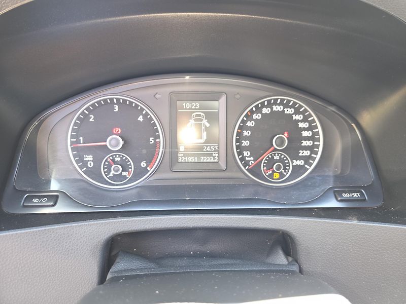 Volkswagen Transporter (2014) - fotka 16 z 20