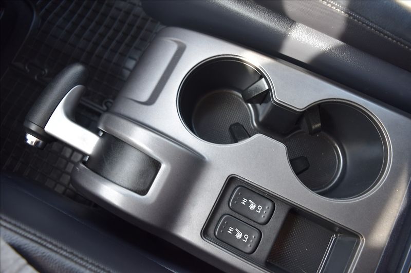 Honda CR-V 2,0 I 110KW 4X4 TAŽNÉ TOP! - fotka 49 z 51