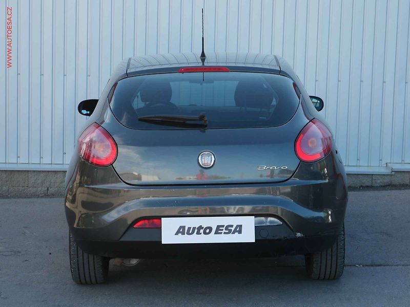 Fiat Bravo (2008) 1.6 JTD, 2.maj,ČR, Klima - fotka 5 z 13