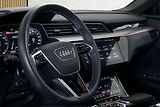 Audi e-tron 55 300kW Matrix Pano NV Tažné - náhled 19