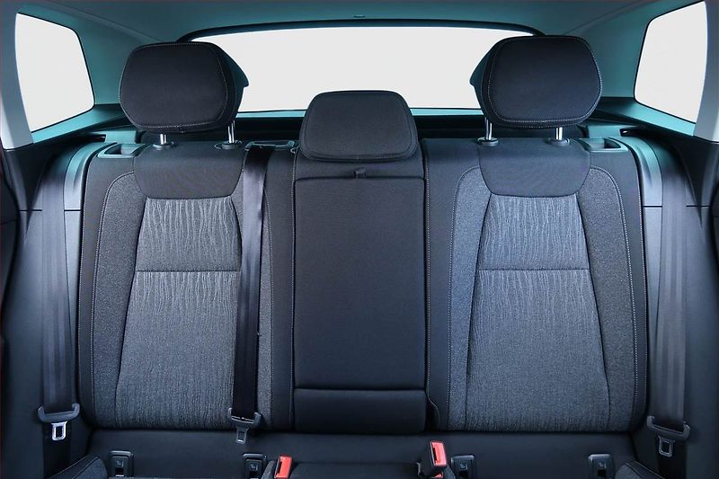 Škoda Karoq (2019) Style 1.5 TSI - fotka 10 z 24