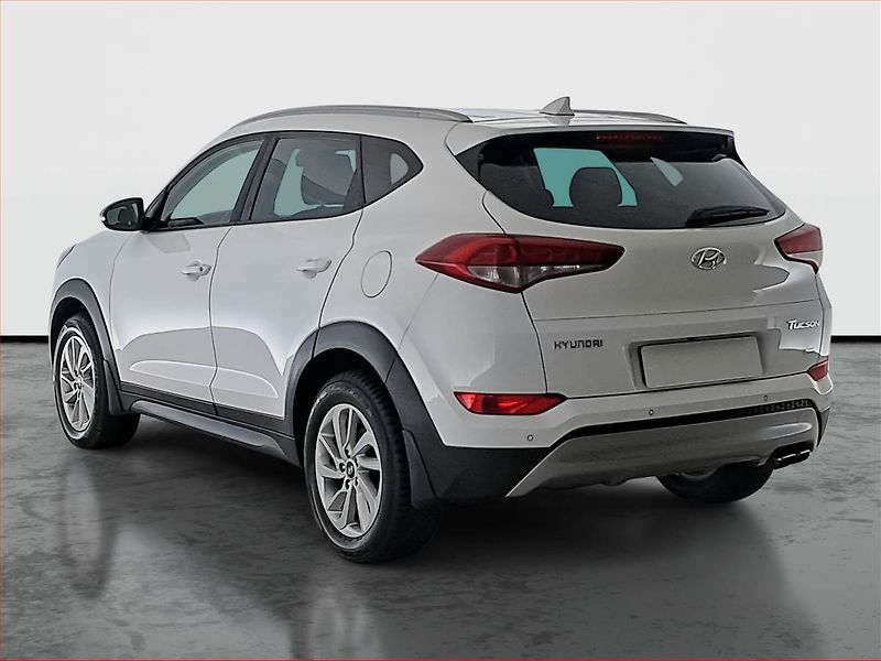 Hyundai Tucson (2018) 1.6 T-GDI, 4X4, Navi - fotka 4 z 18