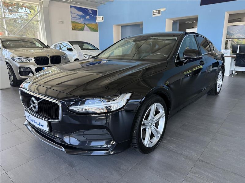 Volvo S90 2,0   173 kW,D5,4x4 - fotka 3 z 33