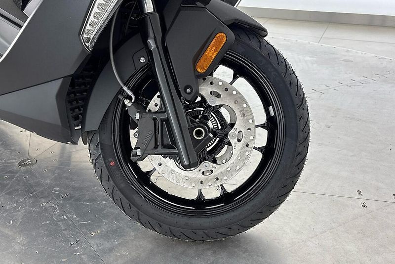 BMW C 400 GT - fotka 8 z 13