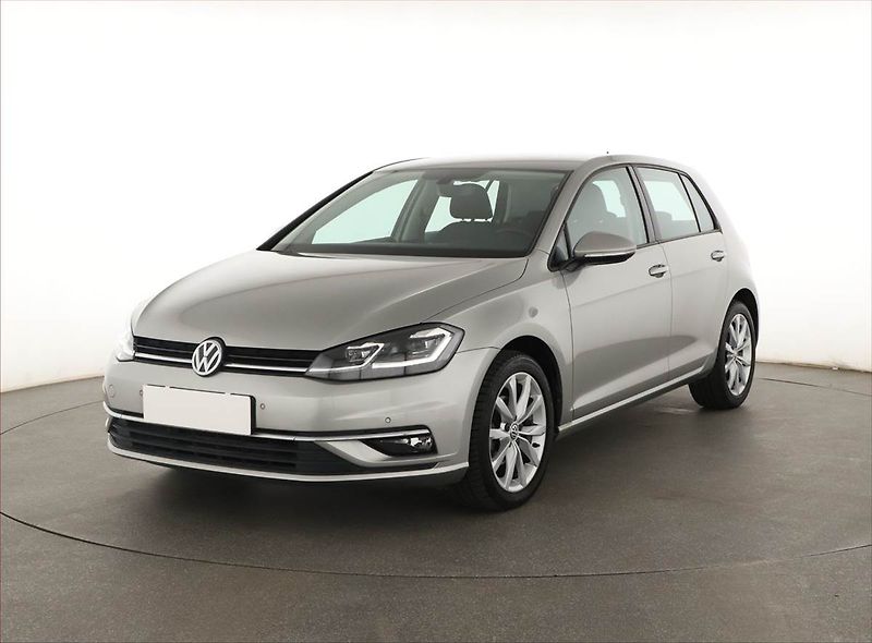 Volkswagen Golf (2017) 1.0 TSI, Tempomat - fotka 2 z 18