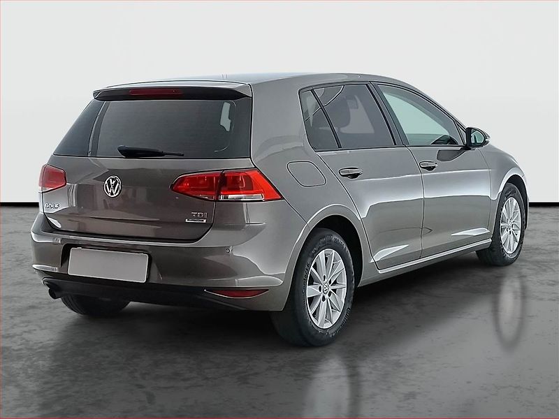 Volkswagen Golf (2015) Comfortline 1.6 TDI, ČR,1.maj - fotka 5 z 15