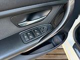 BMW Řada 3 (2014) + 335d + X-DRIVE + HEAD UP +  - náhled 17