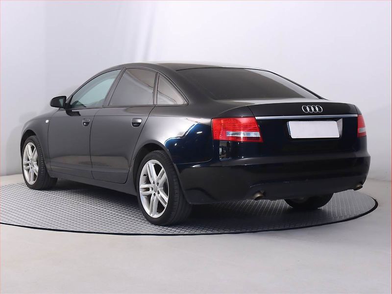 Audi A6 (2007) 2.7 TDI , Automat, Tempomat - fotka 4 z 17