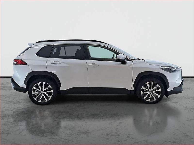 Toyota Corolla Cross (2024) 2.0 Hybrid AWD - fotka 6 z 19