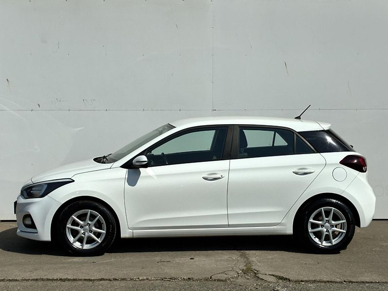 Hyundai i20 1.25 i 55kW Family+ Club - fotka 8 z 20