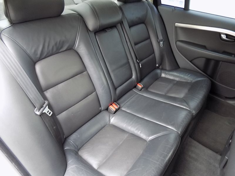Volvo S80 (2008) 2.4d/Bi-xenon/NAVI/Kůže/ - fotka 18 z 33