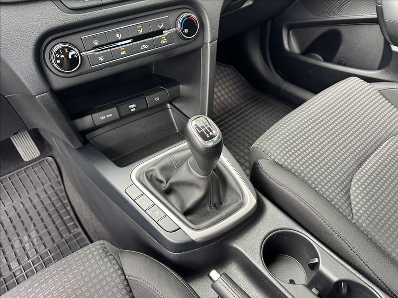 Kia Ceed 1,0 T-GDi FRESH DPH 1.maj. ČR - fotka 37 z 50