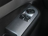 Ford Focus (2010) 1.6 16V, po STK, za super cenu - náhled 14