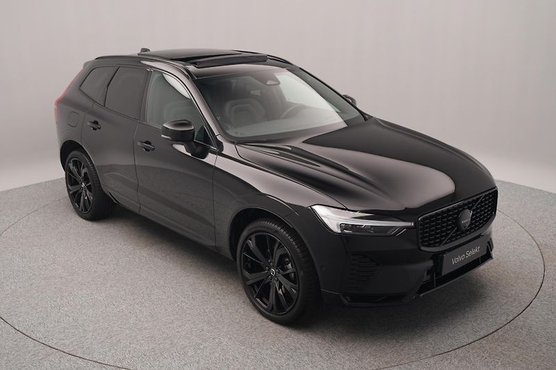 Volvo XC60 B5 AWD BLACK EDITION AUT  - fotka 14 z 49