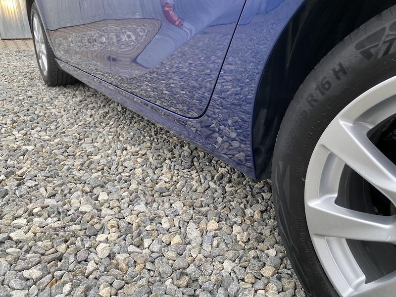 Opel Corsa 1.2i 75PS LIFE NAVI ALU 88TKM! - fotka 33 z 158