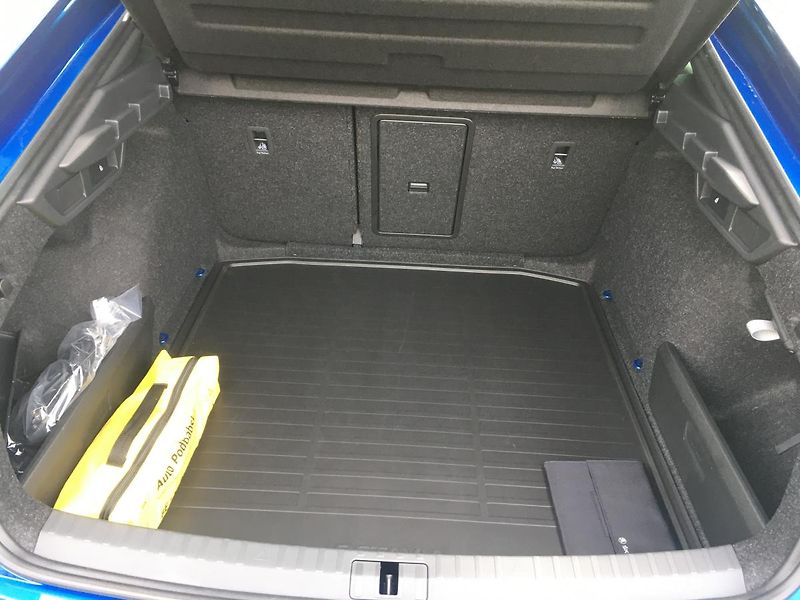 Škoda Octavia (2021) RS 2.0TSI DSG 180kW - fotka 6 z 20