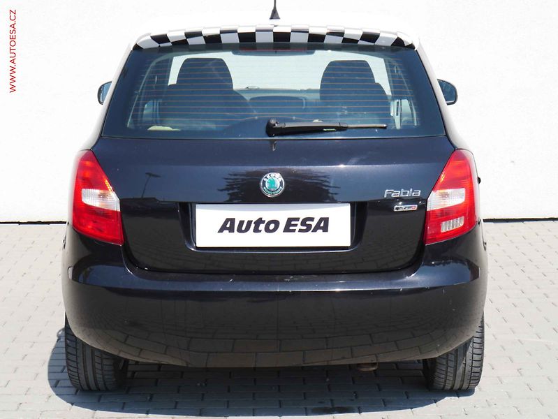 Škoda Fabia (2007) 1.2i, AC, temp, STK3/28 - fotka 5 z 15