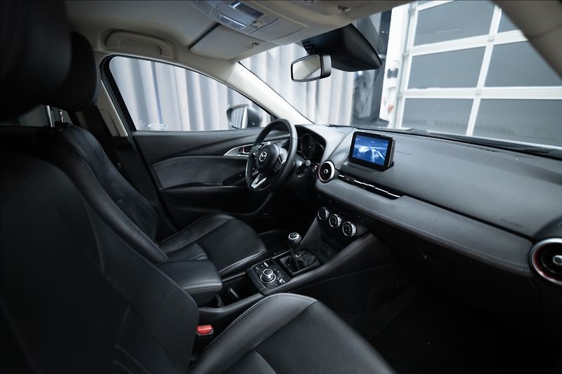 Mazda CX-3 2,0 SKYACTIV AWD KAMERA VÝHŘEV - fotka 7 z 41