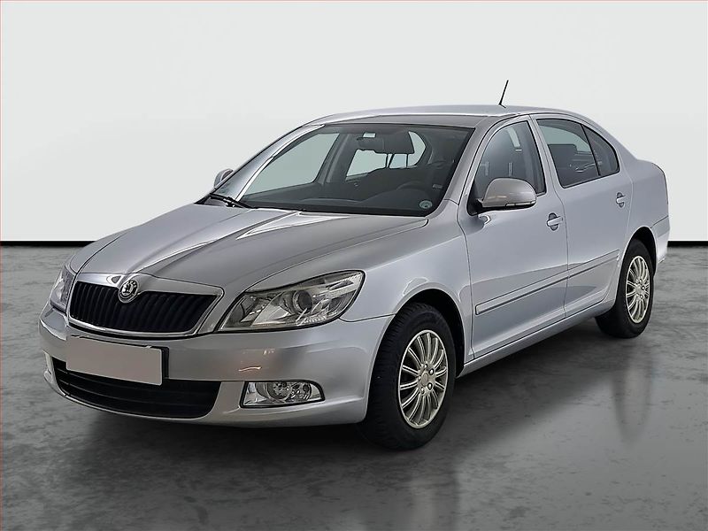 Škoda Octavia (2011) 1.4 TSI, Tempomat - fotka 2 z 15