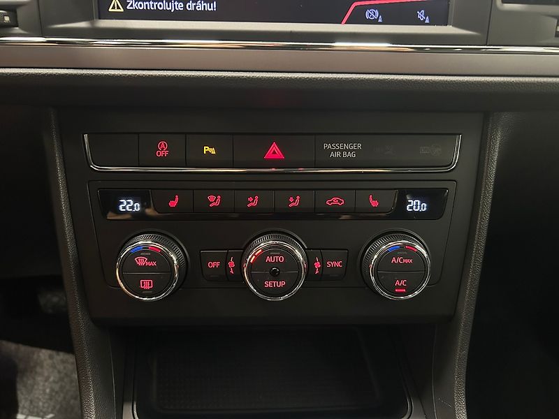 Seat Leon (2020) 1.5 TGI MAN 2020 záruka 1R - fotka 45 z 55