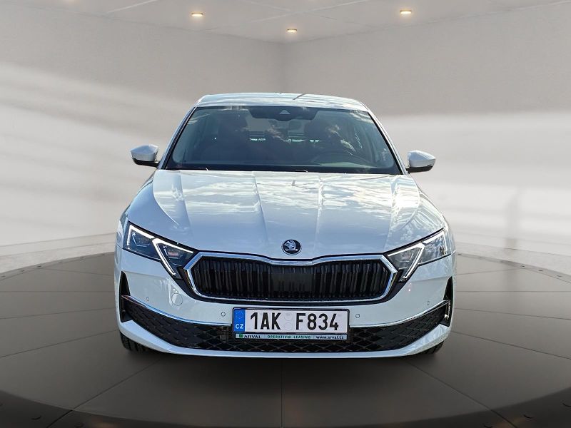 Škoda Octavia (2025) TOP SELECTION 2.0TDI 110kW DSG - fotka 2 z 11