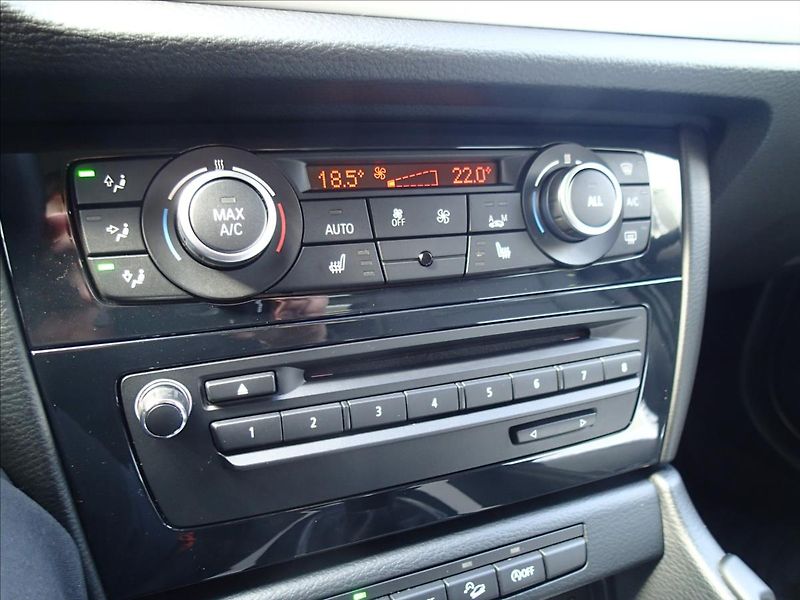BMW X1 2,0 135 kW, 4x4 - fotka 22 z 47