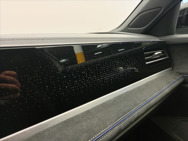 Volkswagen Passat 2,0 Rline People  TDI - fotka 12 z 15