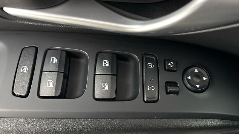 Hyundai Tucson 1.6 T-GDI AUT Comfort - fotka 20 z 26