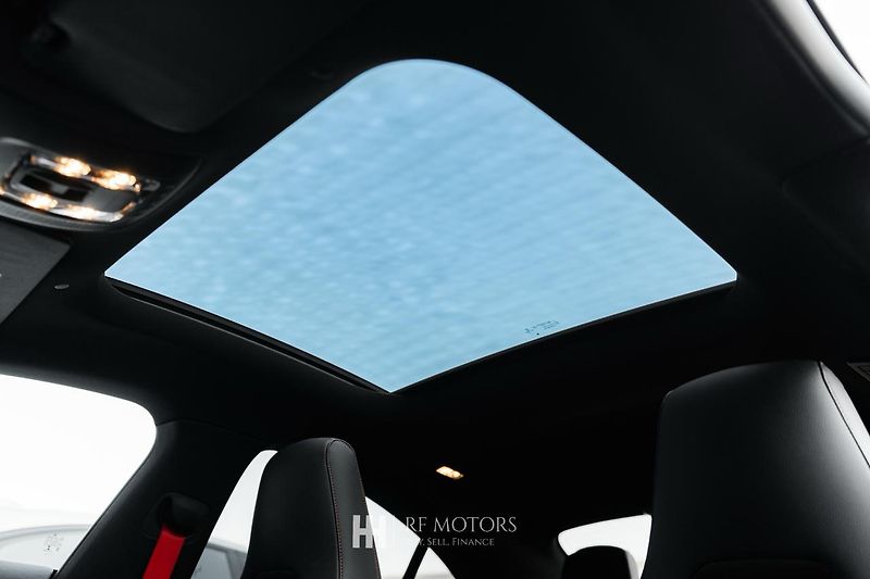 Mercedes-Benz CLA (2022) 35 AMG 4MATIC EDITION 55 - fotka 24 z 30