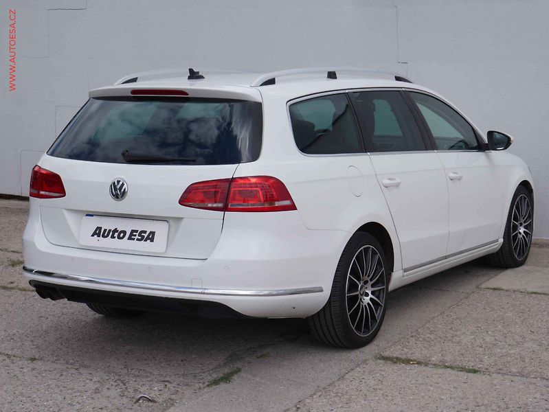 Volkswagen Passat (2011) 2.0 TDi, ČR, Comfortline, DSG - fotka 4 z 18