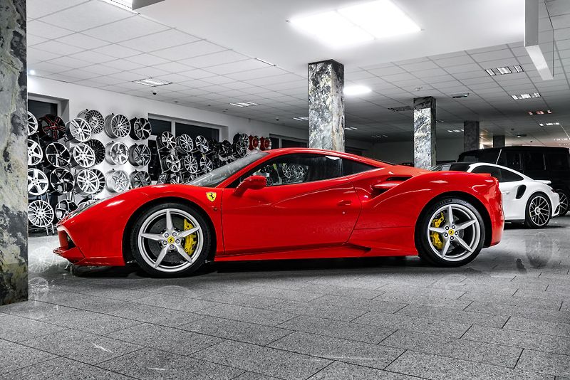 Ferrari 488 GTB NOVITEC/CARBON/LIFT/ZÁRUKA - fotka 3 z 20