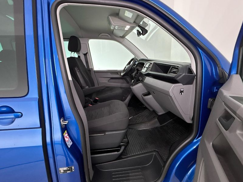 Volkswagen Caravelle Long DSG - fotka 9 z 26