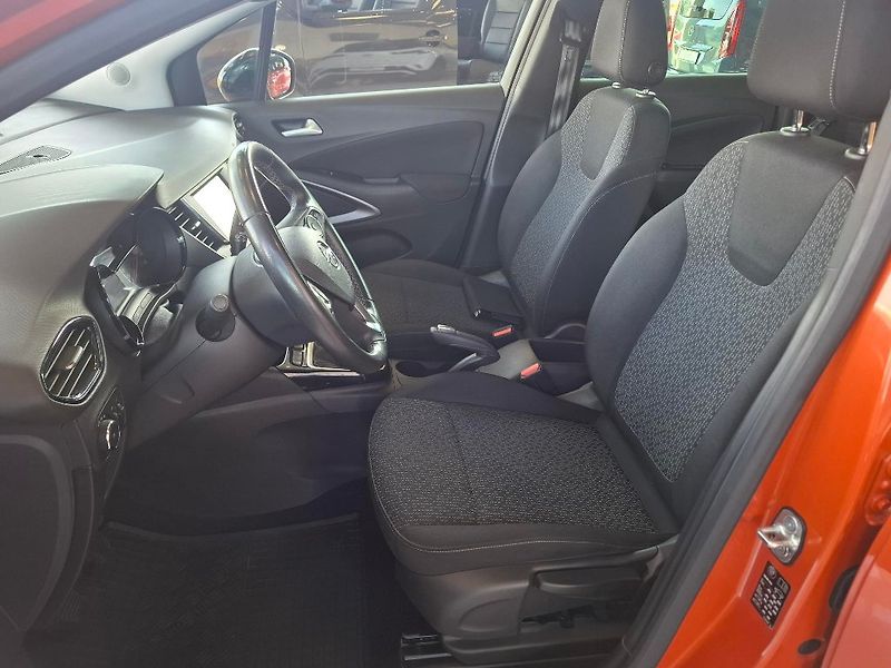 Opel Crossland 1.2i 61KW 2021 - fotka 7 z 11