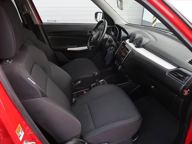Suzuki Swift (2020) 1.2 SHVS, Serv.kniha - fotka 9 z 18