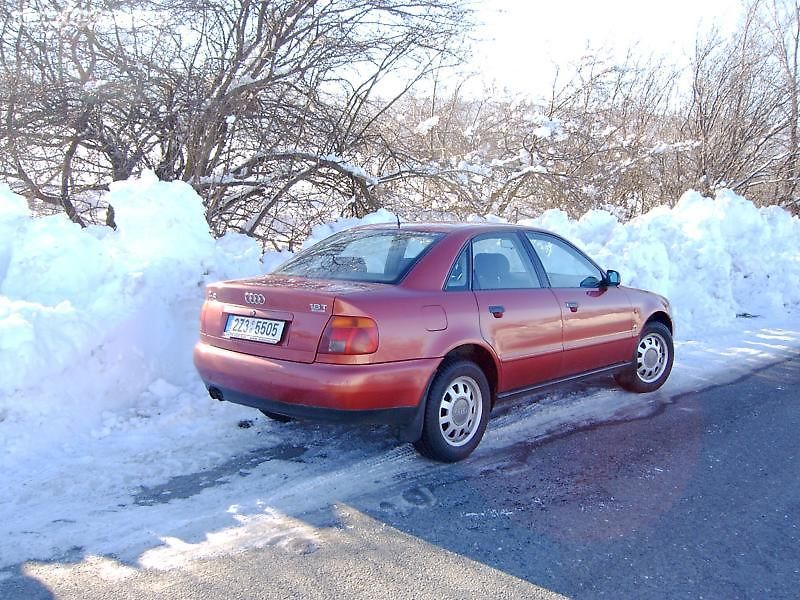 ZKUŠENOSTI UŽIVATELE: Audi A4 1.8T quatrro