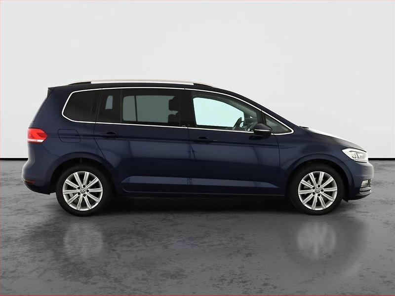 Volkswagen Touran (2016) 2.0 TDI, Automat, 7 míst - fotka 6 z 19