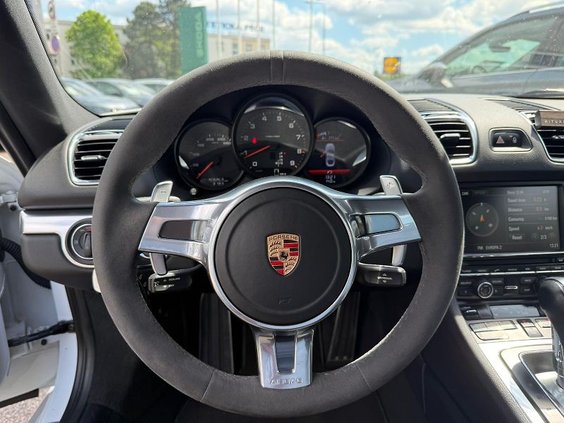 Porsche Cayman 2.7 202kw PDK - fotka 12 z 22