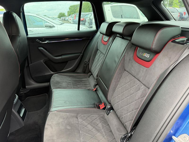 Škoda Octavia 2.0 TDI RS - fotka 12 z 25