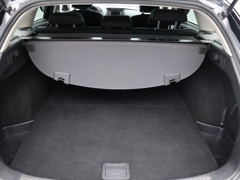 Mazda 6 2,0 I 121KW SKYACTIV-G Klima - fotka 10 z 31