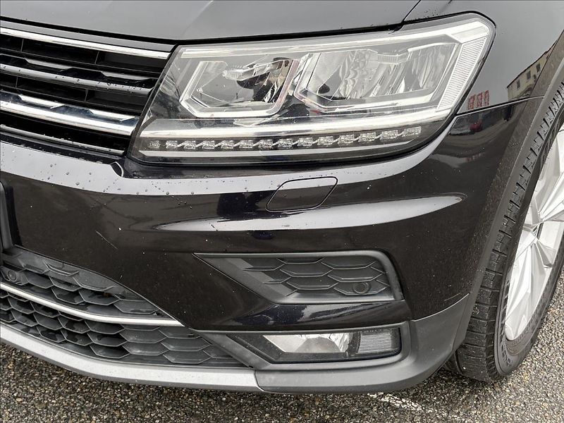 Volkswagen Tiguan 2,0 TDi 140kW 4M,Led,ACC,Highl - fotka 37 z 41