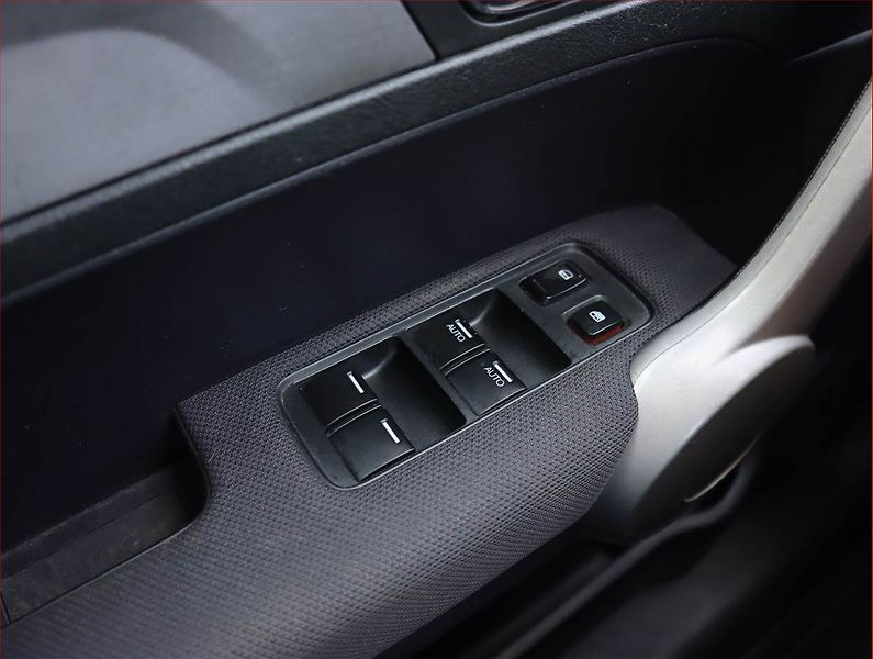 Honda CR-V (2007) 2.0 i, 4X4, Serv.kniha - fotka 13 z 17