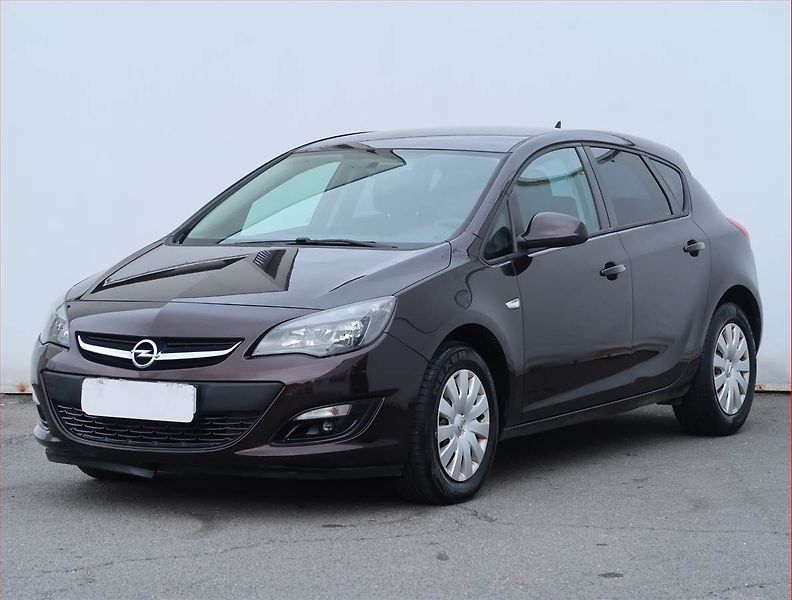 Opel Astra (2014) 1.6 CDTI, Serv.kniha, Tempomat - fotka 2 z 18