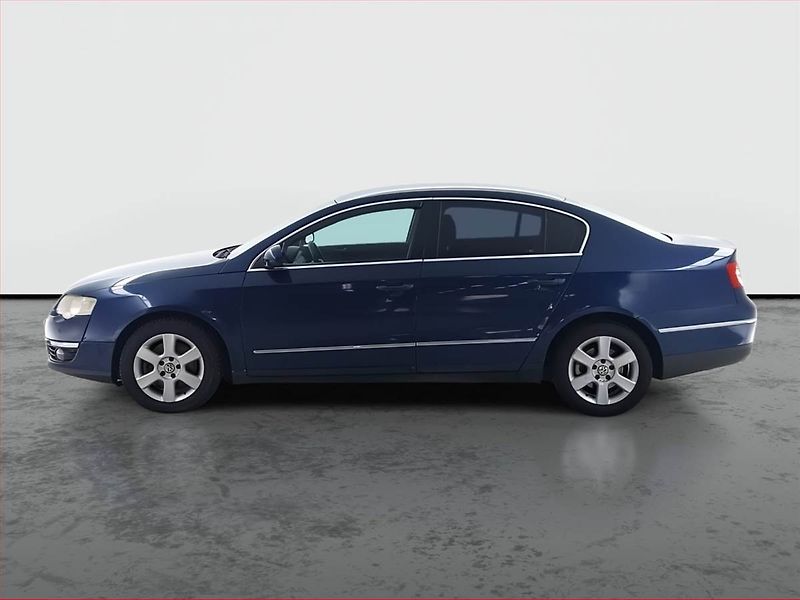 Volkswagen Passat (2006) Comfortline 1.9 TDI, po STK - fotka 3 z 18