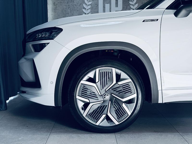 Škoda Kodiaq (2026) Sport-Line*142kw*4M*ZÁR.5L*TOP - fotka 12 z 46