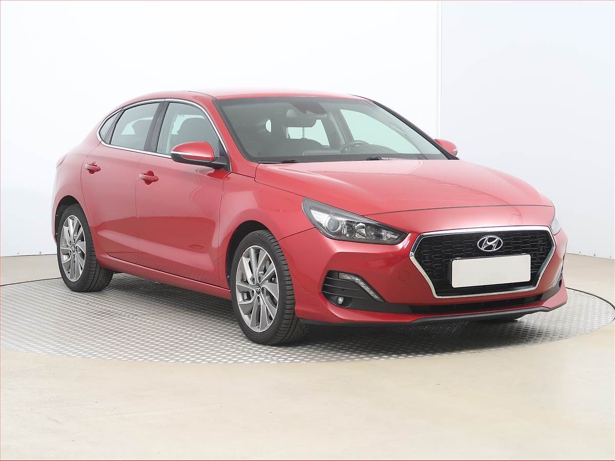 Hyundai i30 Style 1.4 T-GDI, Serv.kniha